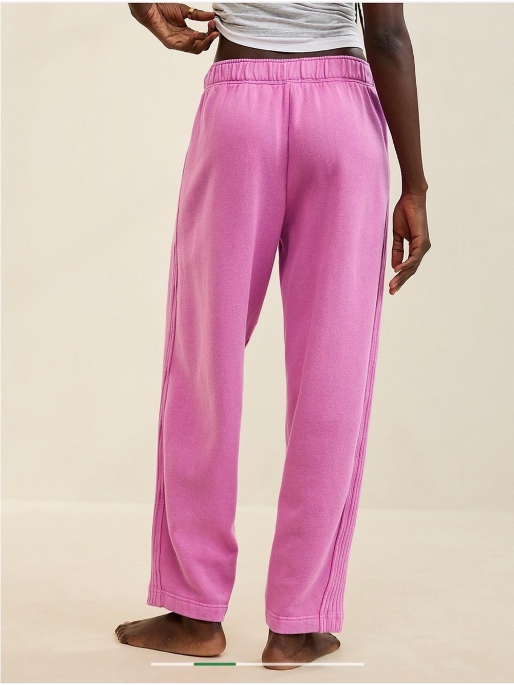 Aerie Oh Snap Barrel sweatpants - Picture 2 of 4